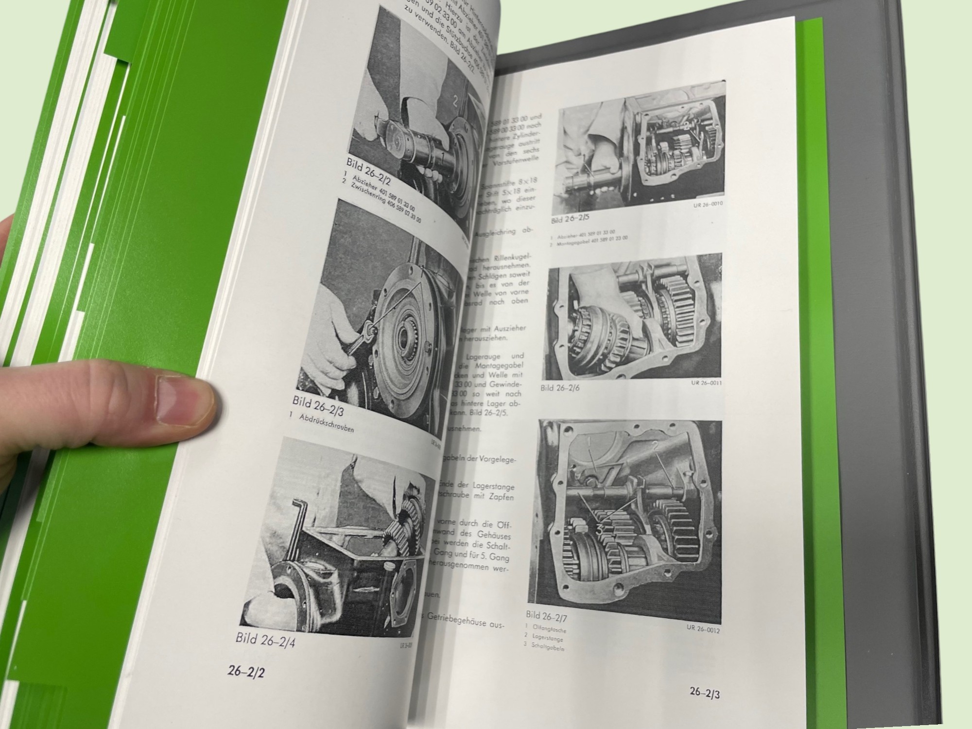 Werkplaats handboek Unimog 421-411 - Boek210664u photoroom - 10664U