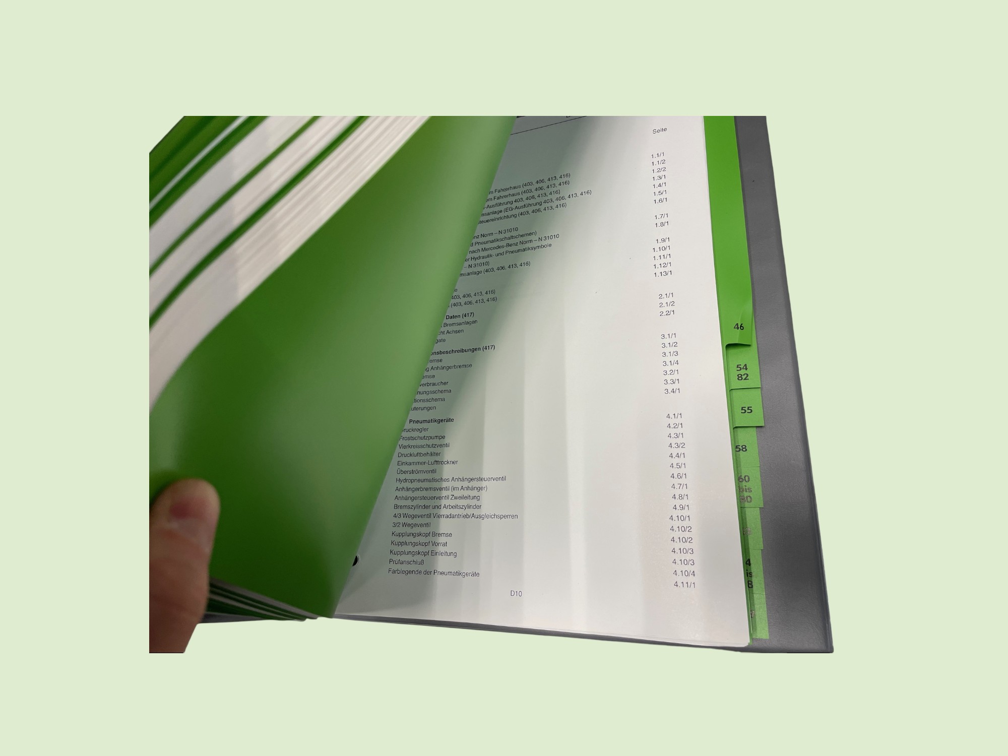 Werkplaats handboek Unimog 403-406-413-416-417 - Boek310663u photoroom - 10663U