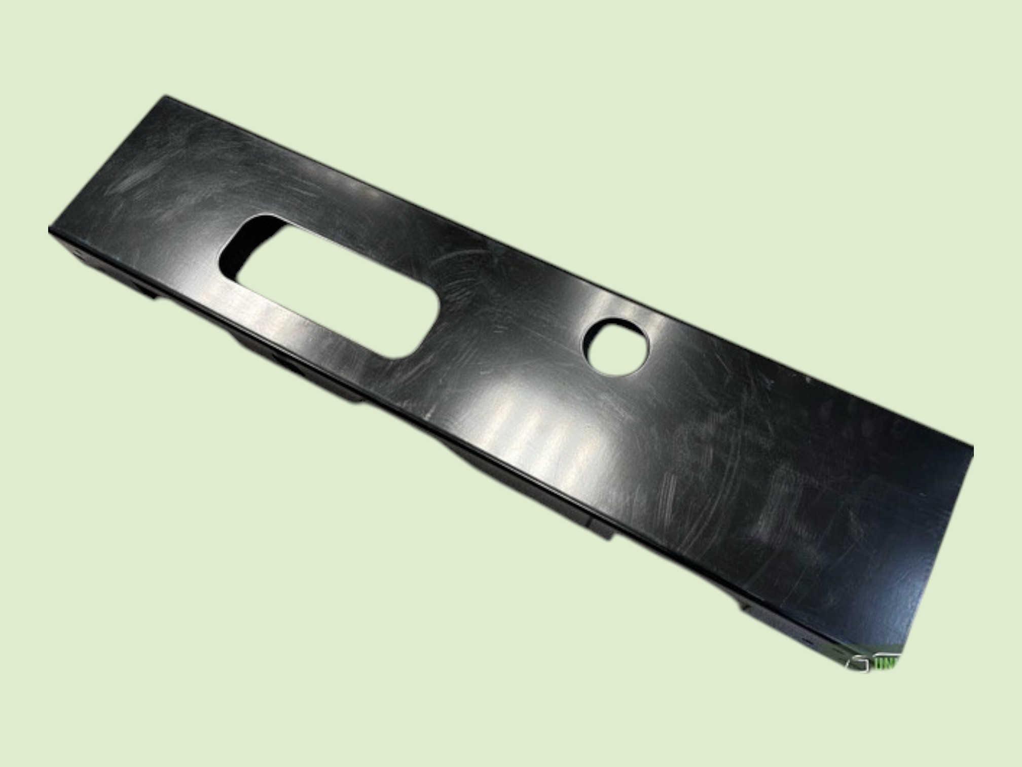 Stoßstangenplatte für die Unimog U-Serie - Bumperplaat u serie510335u - 10335U