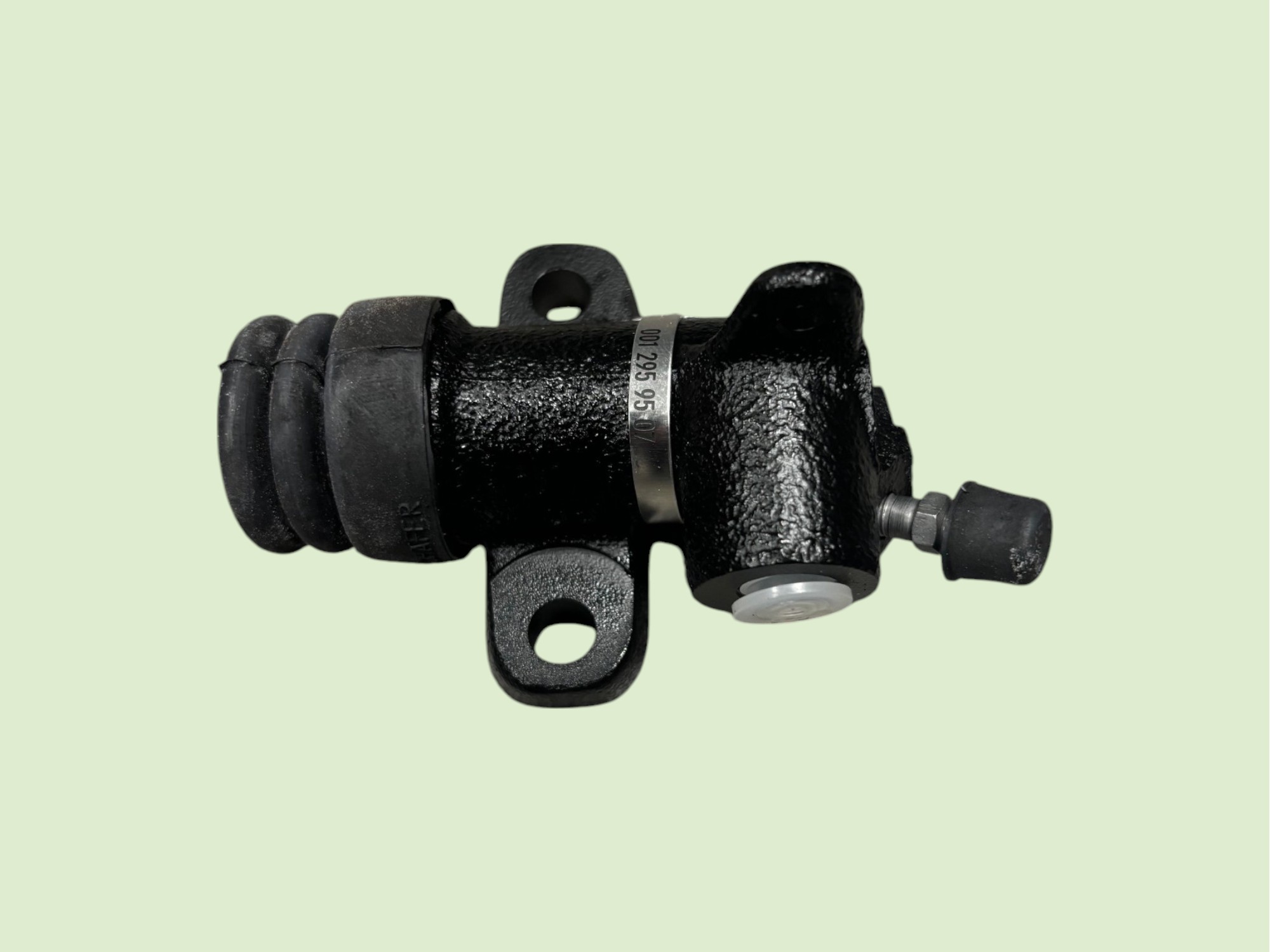 Kupplungszylinder am Getriebe - Koppeling cilinder 0012959507u - 0012959507U