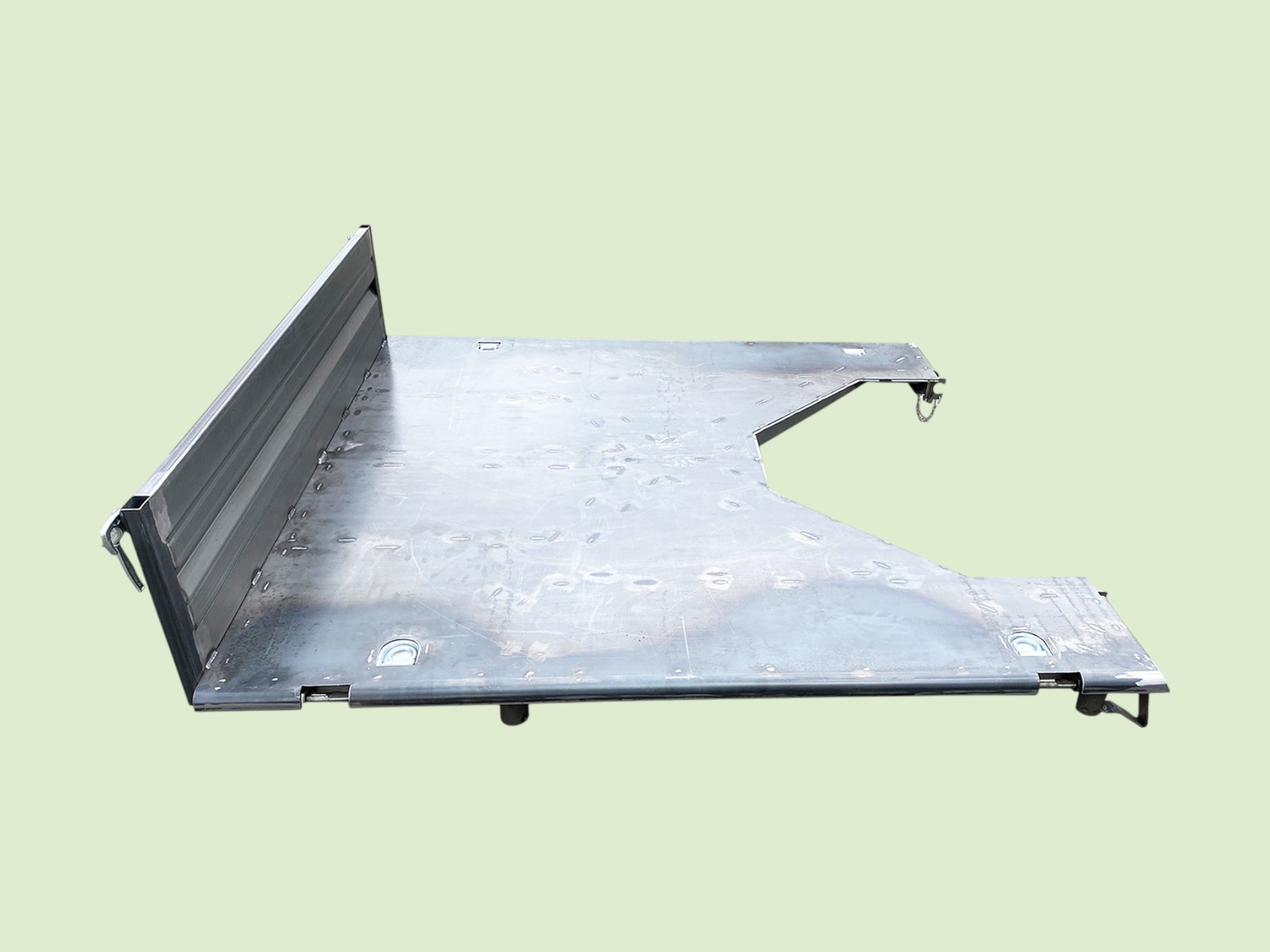 Ladekasten Unimog U 130 / 140 / 418 mit Einsatz und Seitenschweller - Laadbak418310533u - 10533U