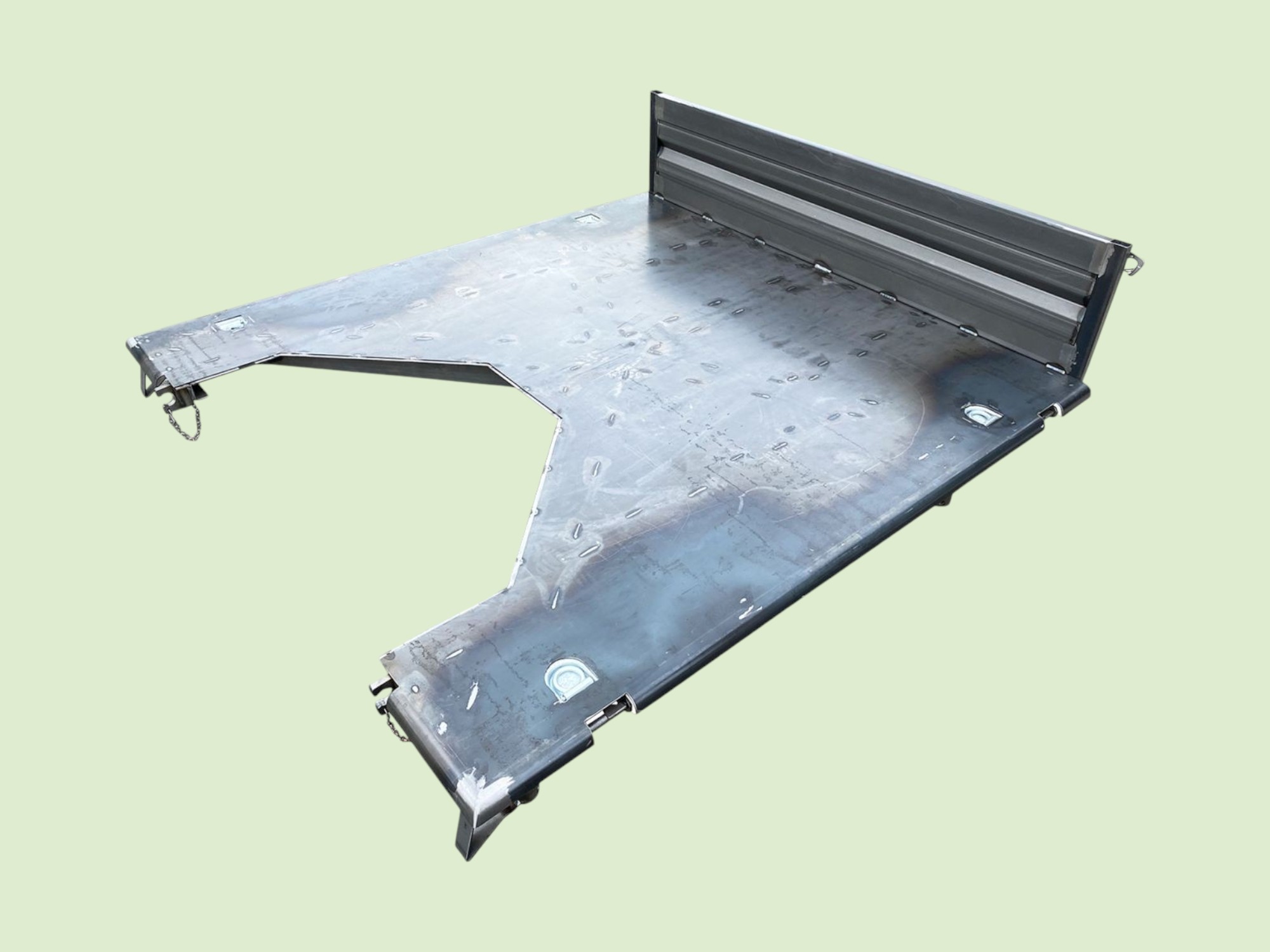 Ladekasten Unimog U 130 / 140 / 418 mit Einsatz und Seitenschweller - Laadbak418410533u - 10533U