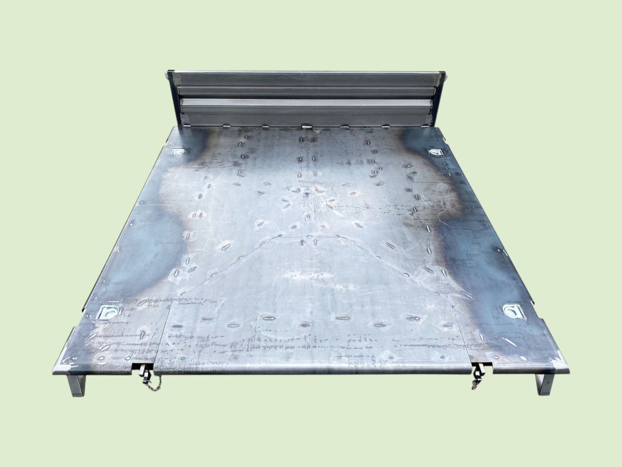 Ladekasten Unimog U 130 / 140 / 418 mit Einsatz und Seitenschweller - Laadbak418510533u - 10533U