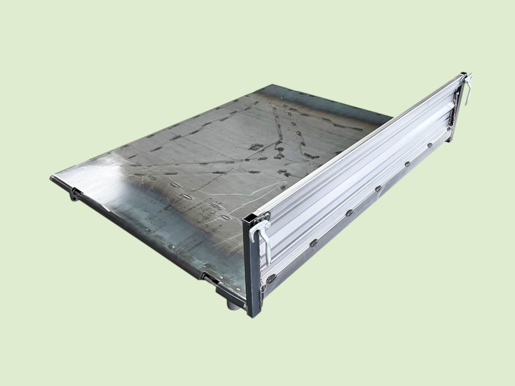 Kipppritsche Unimog U 403 / 406 / 424 / 427 mit Einsatzdreieck, kurze Ausführung komplett 1470X1950 mm - Laadbak9up0023 - UP0023