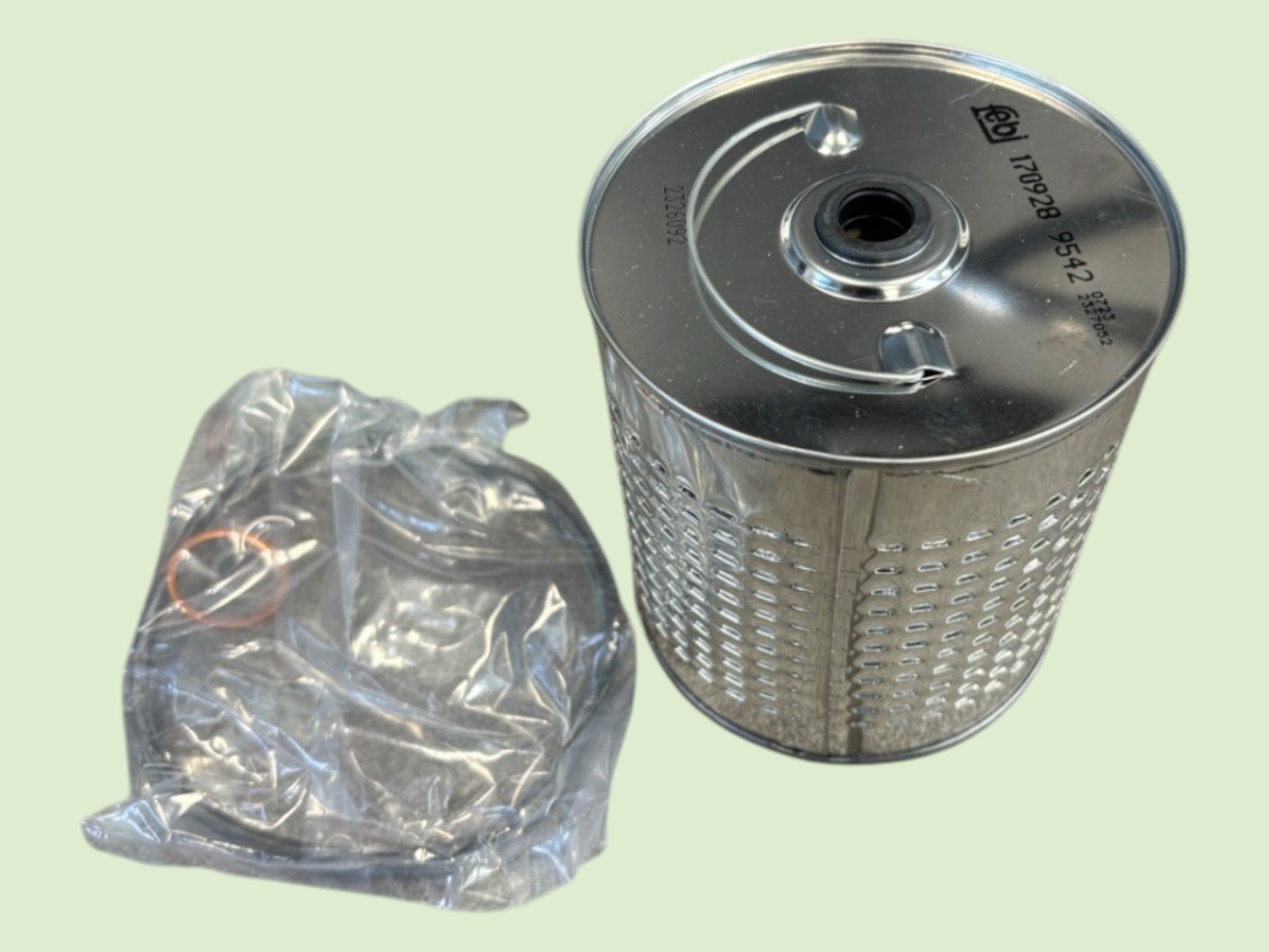 Ölfilter Unimog 406, 421 - Oliefilter10001800109u photoroom - 0001800109U