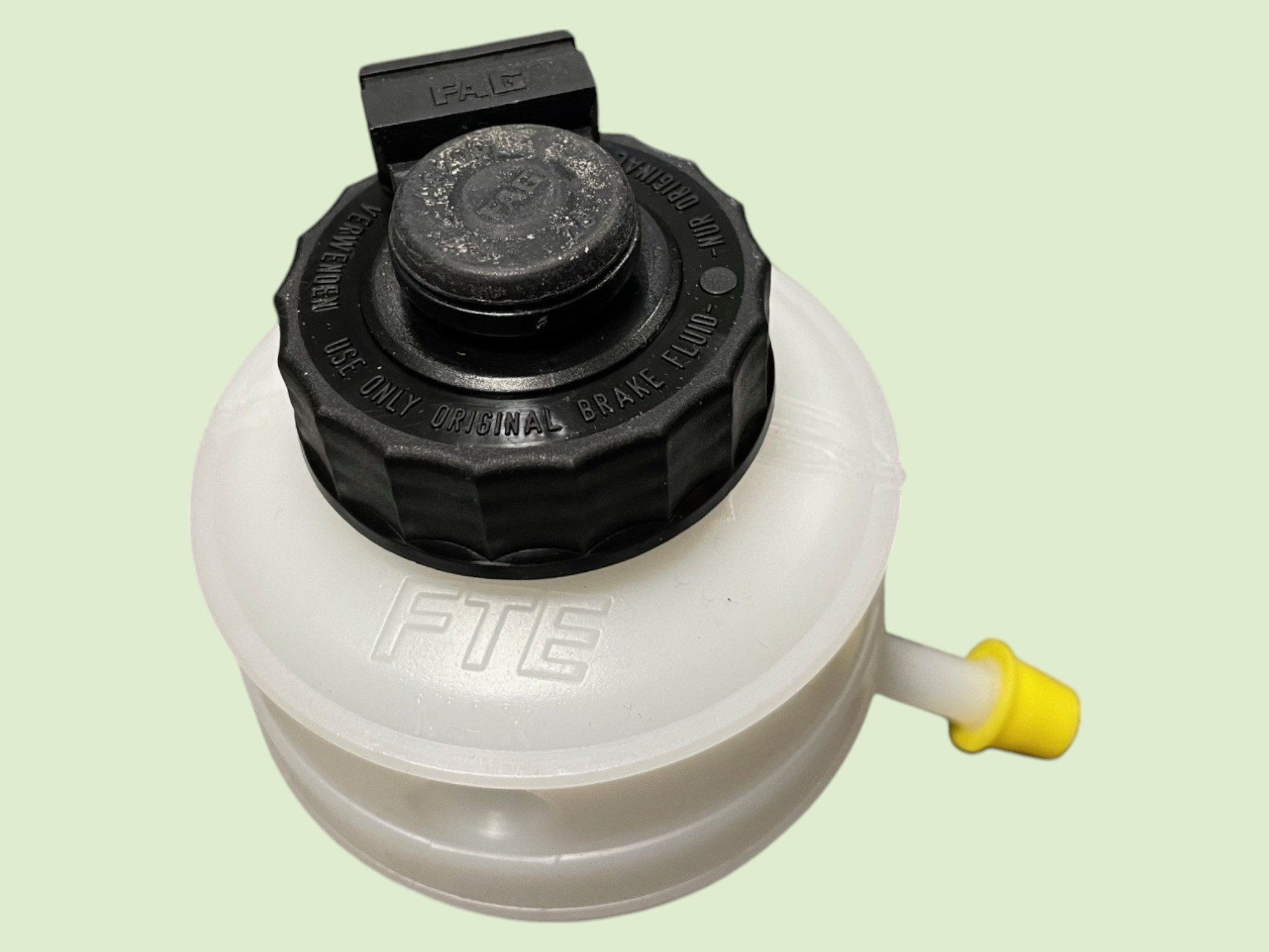 Remvloeistof reservoir - Remvloeistofreservoir10014319902u - 0014319902U