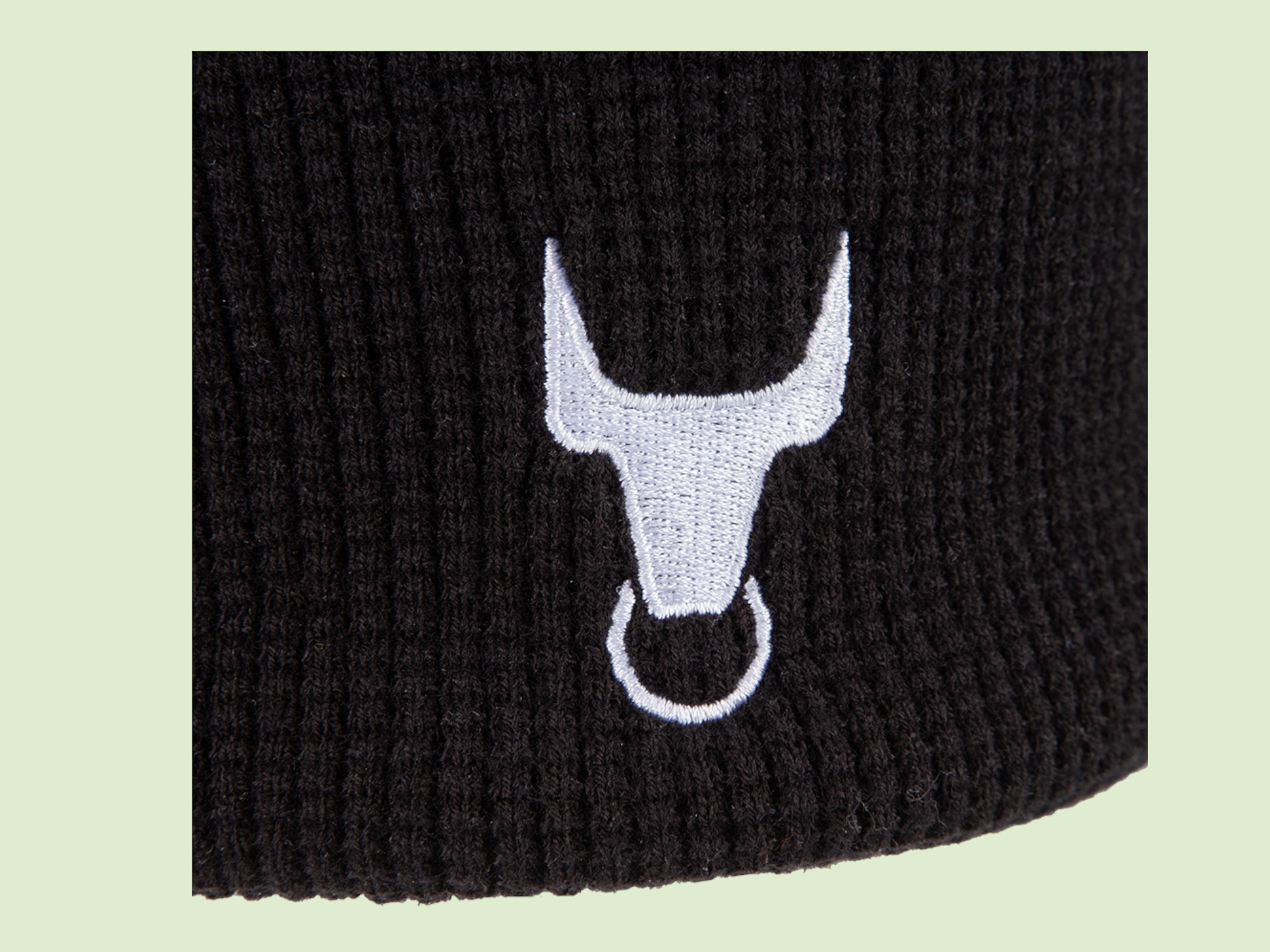 Unimog zwarte fleece muts - Unimog black fleeced beanie 1 - UNI0024